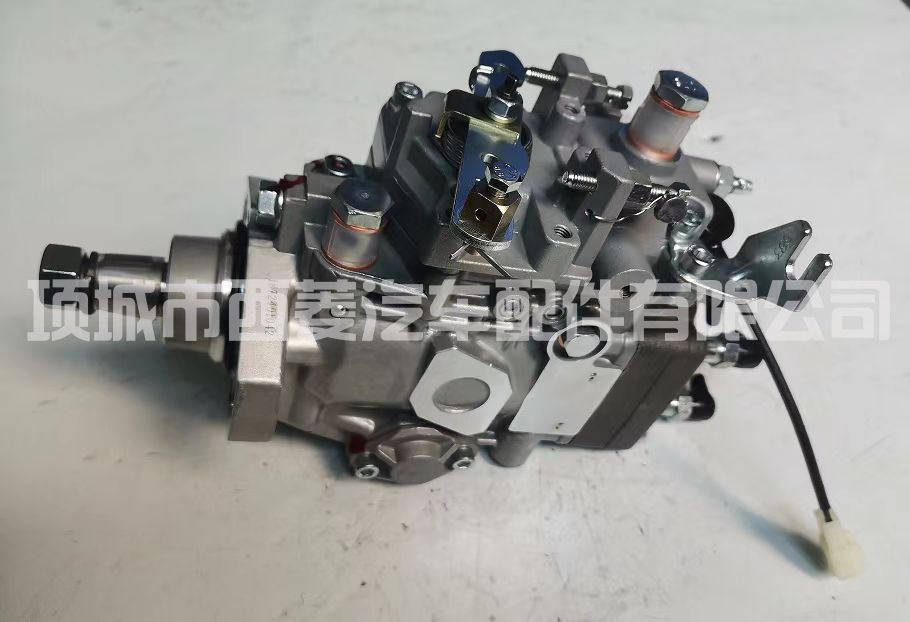 VE4/10F2000R2054喷油泵33102-42510 104780用于B4FD发动机燃油泵