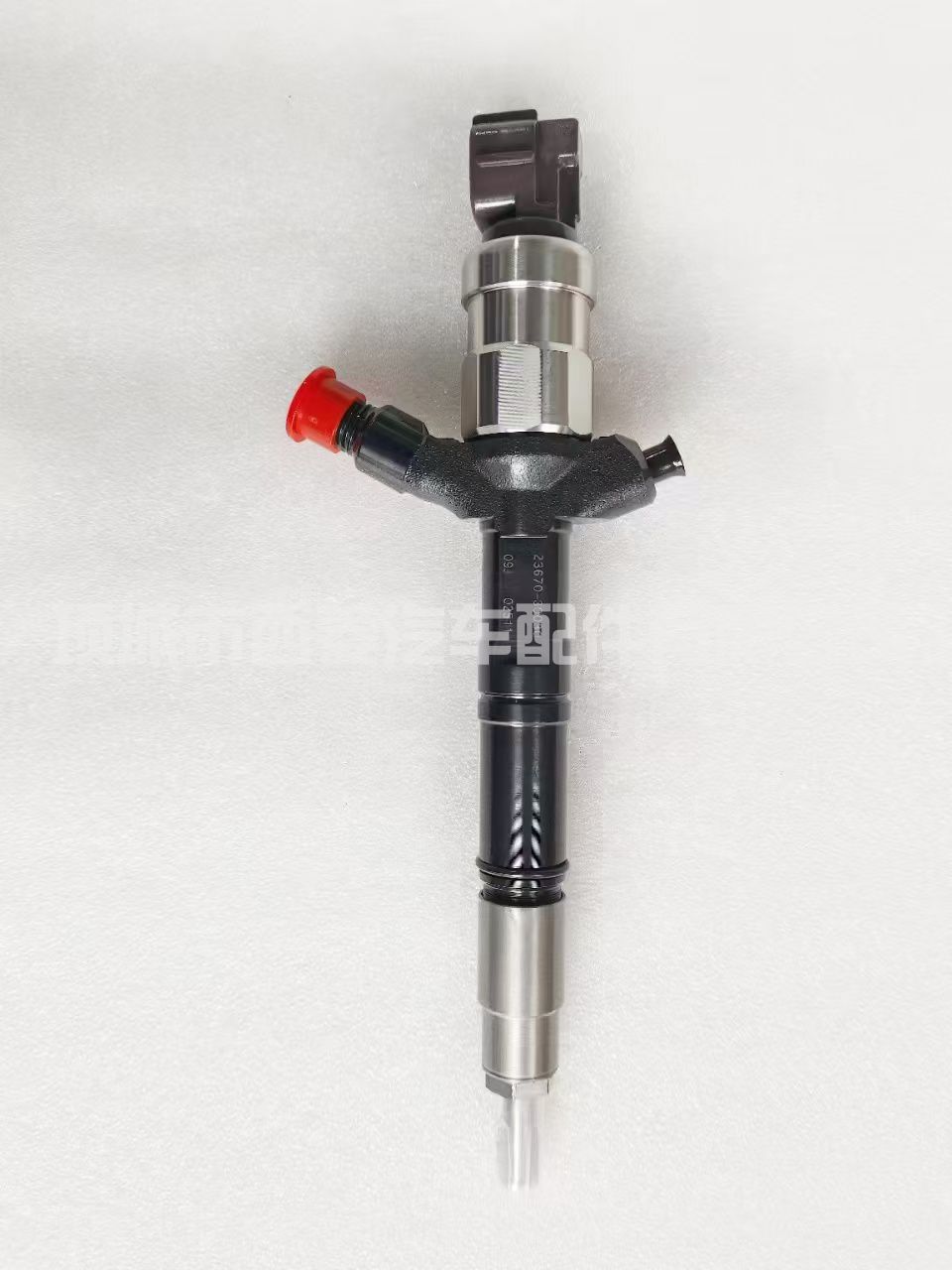 23670-30030适用丰田海拉克斯2.5D 2KD发动机喷油嘴