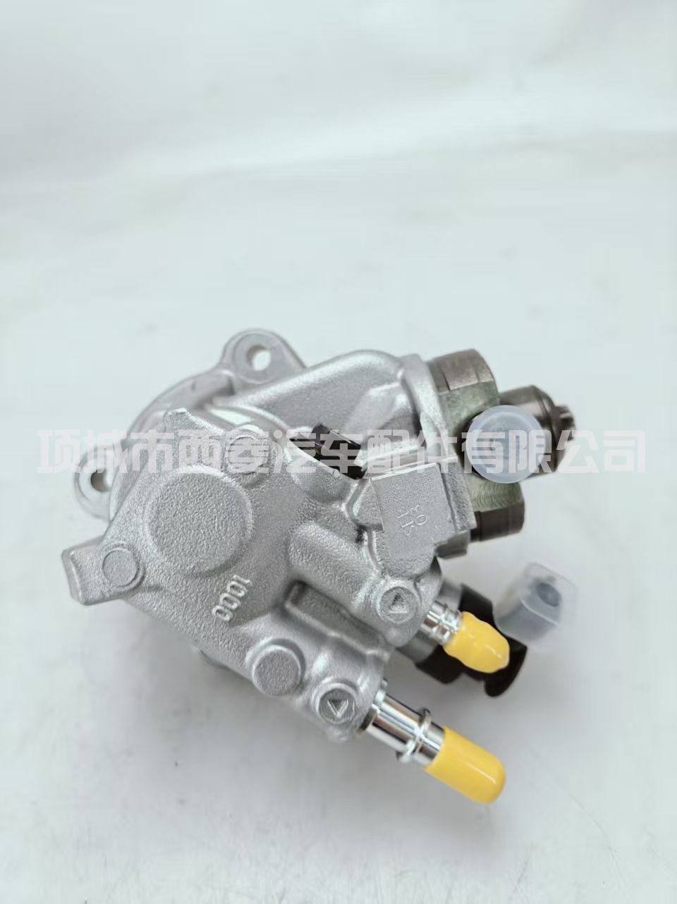 道依茨TCD2.9L4发动机的燃油泵高压油泵0445020527 0445020528