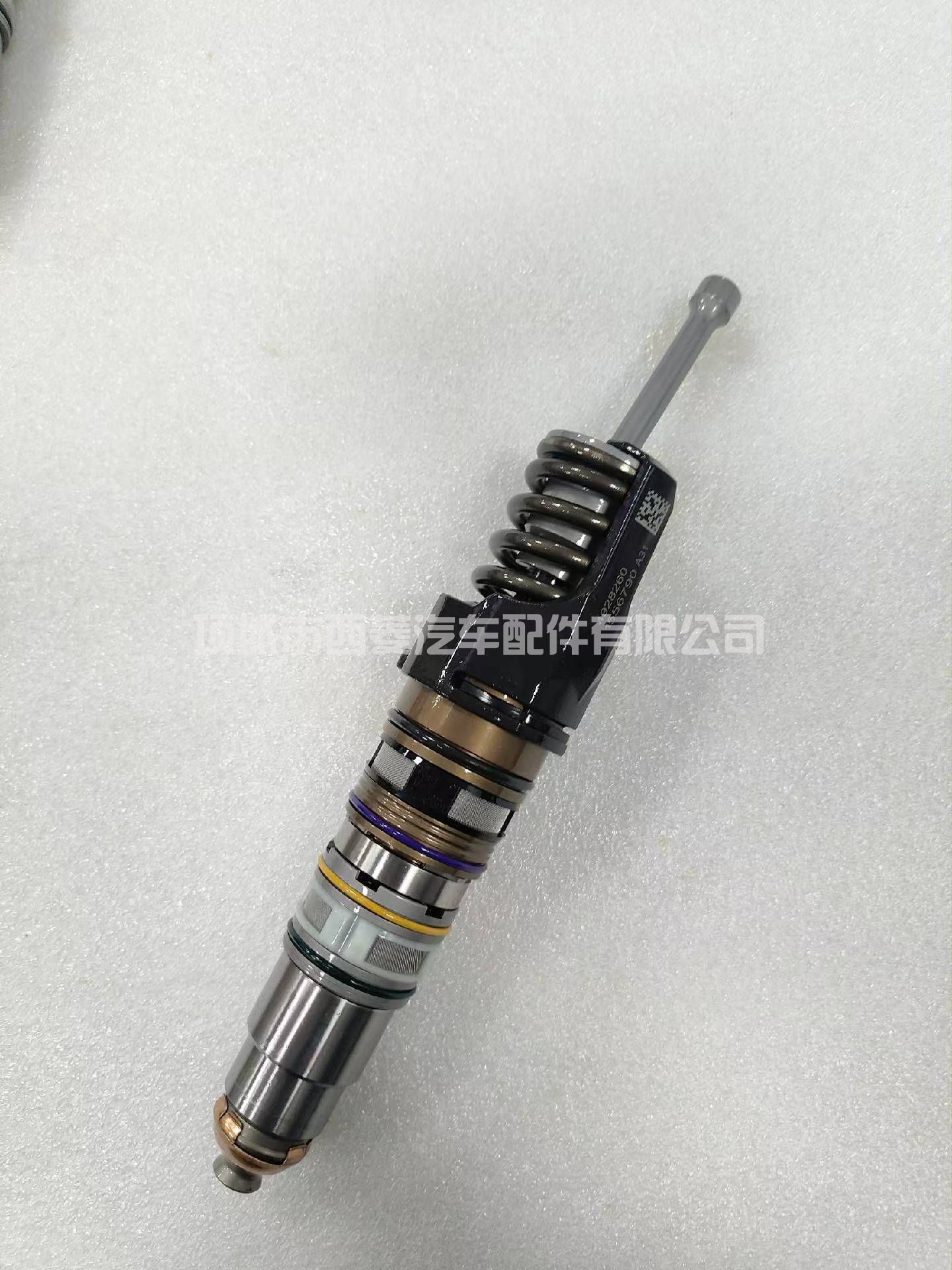 康明斯工程机械发动机配件QSX15喷油器总成4928260