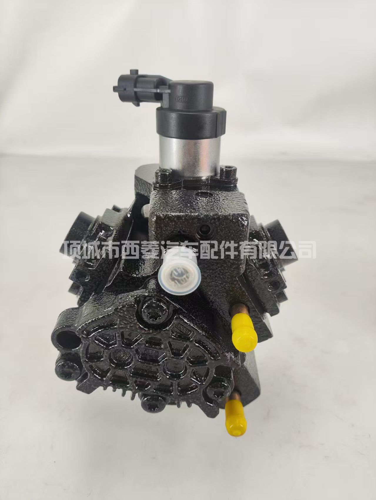 16700-MA70C柴油泵