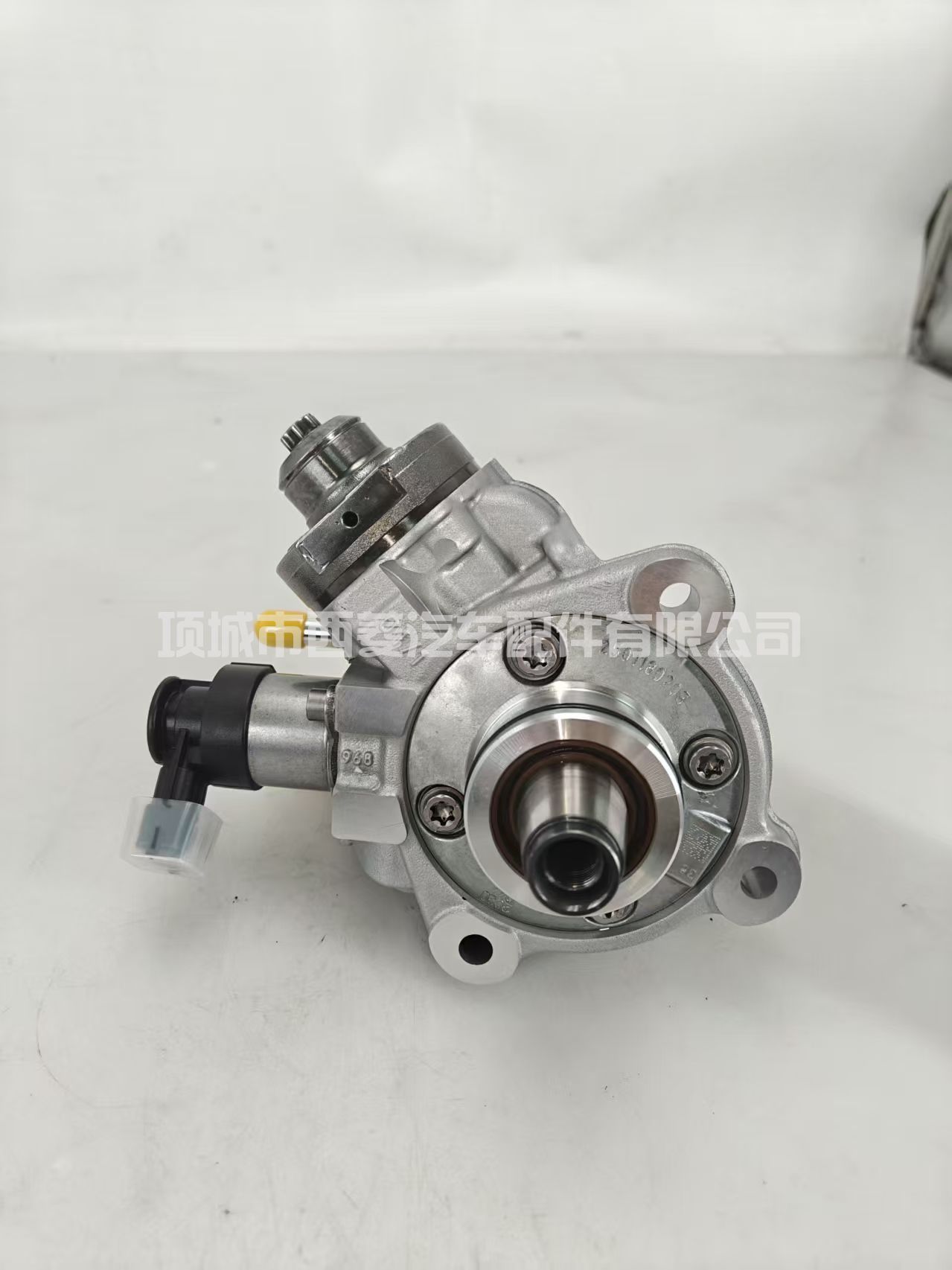 本田 CR-V 柴油喷射泵高压燃油泵 0445010734 118kW -燃油泵