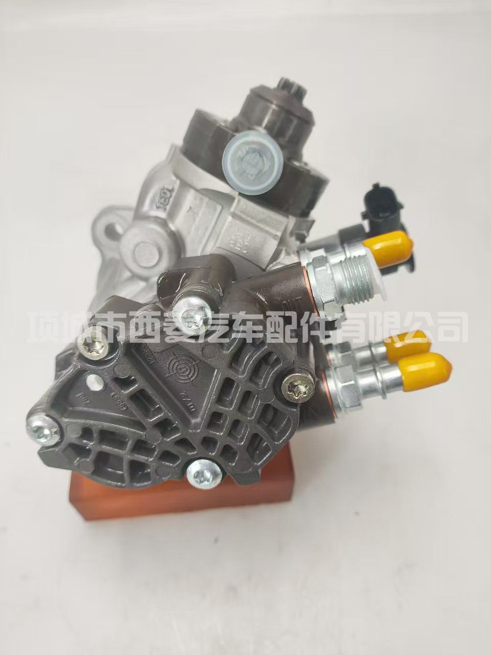 0445020508/5801470100高压共轨燃油泵适用于依维柯 New Holland