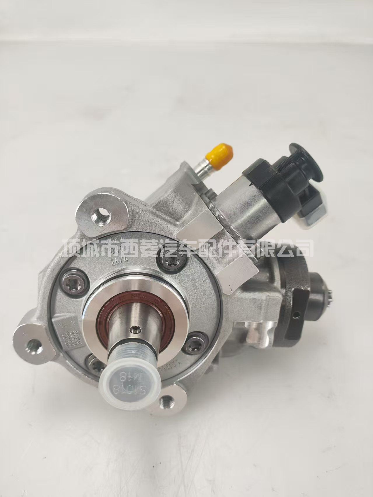 优势供应适用于工程机械发动机配件燃油泵喷油泵总成0445010533