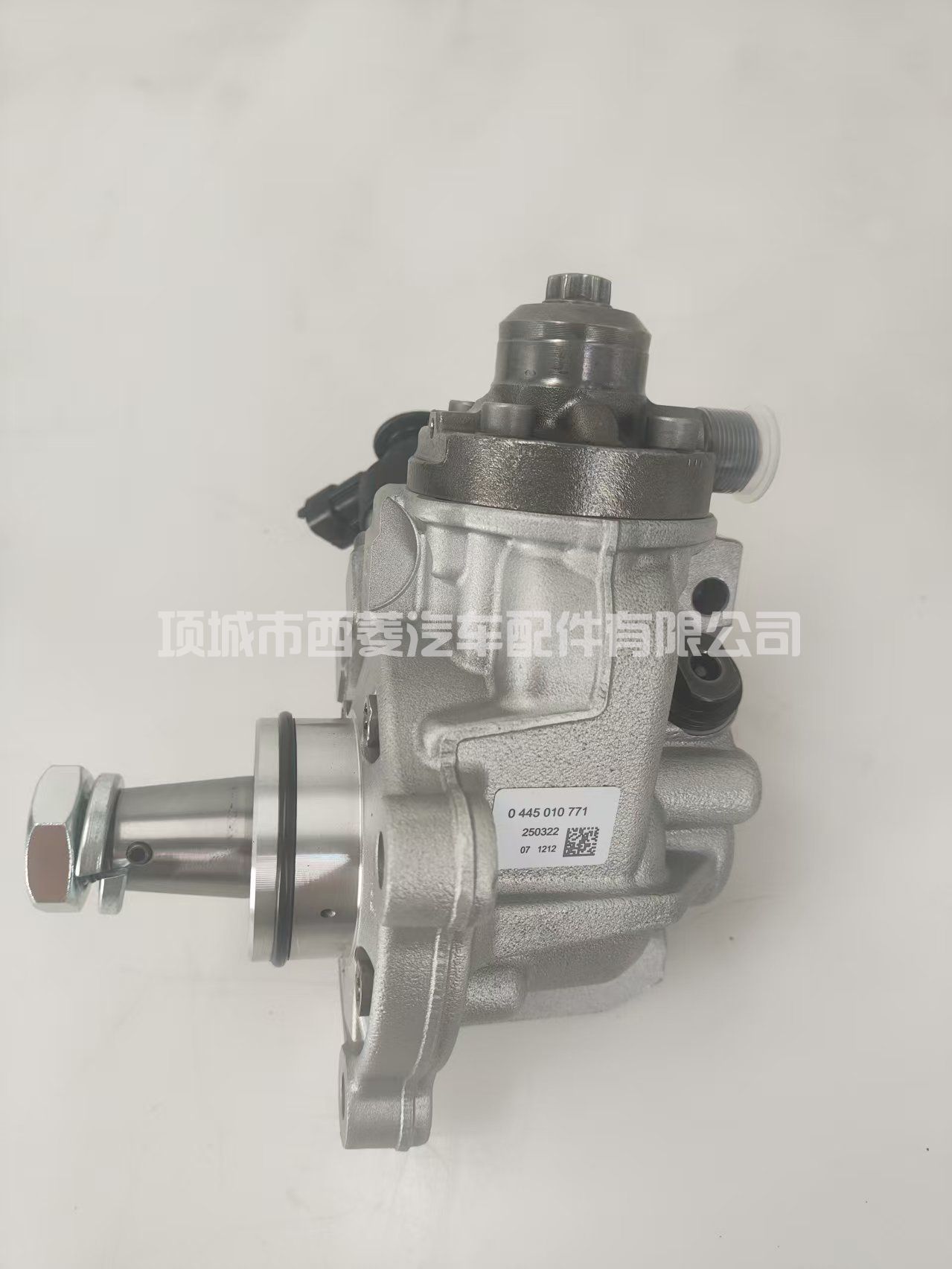 0445010771 LR073700 AJ813367 高压燃油喷射泵 GL2991适用于路虎