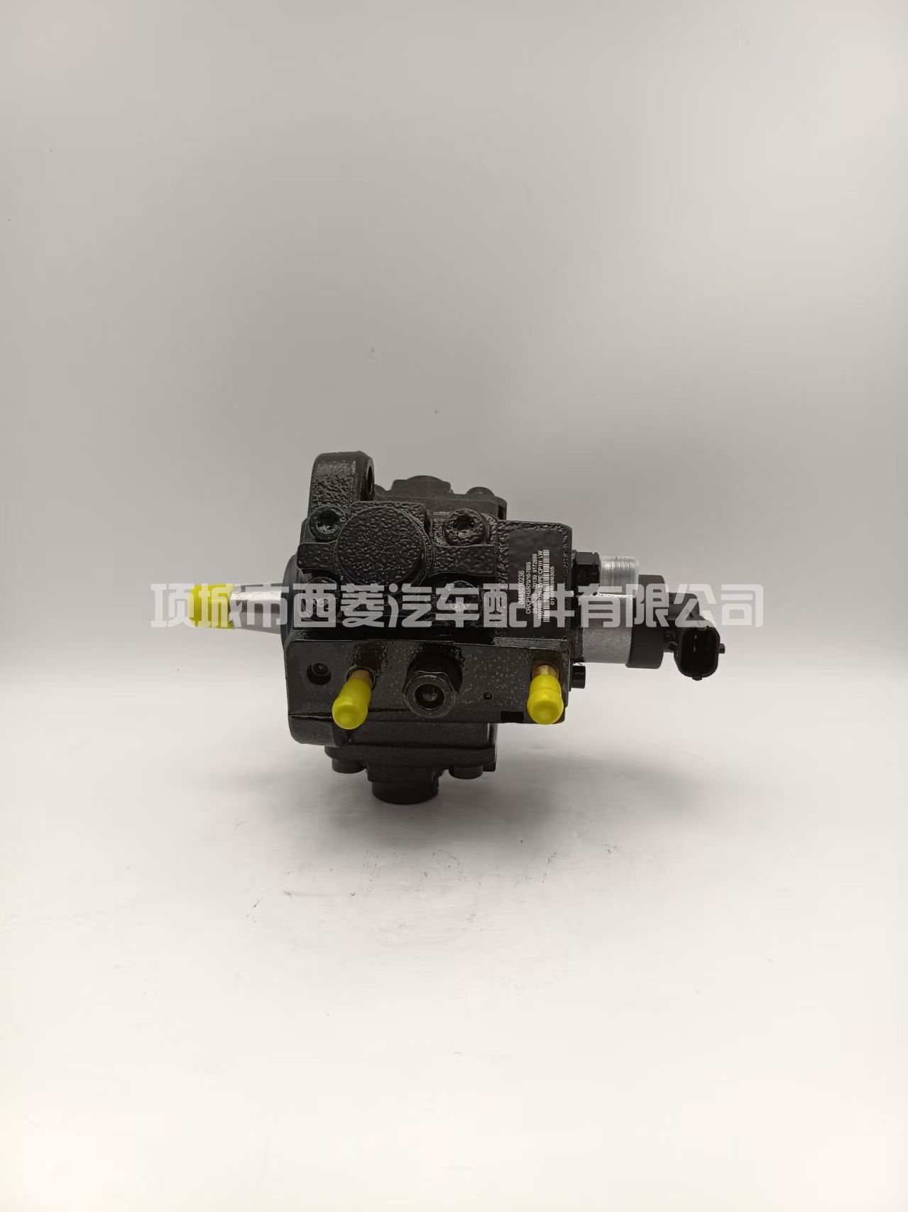 油泵 0445010236 适用RE415 发动机燃油泵