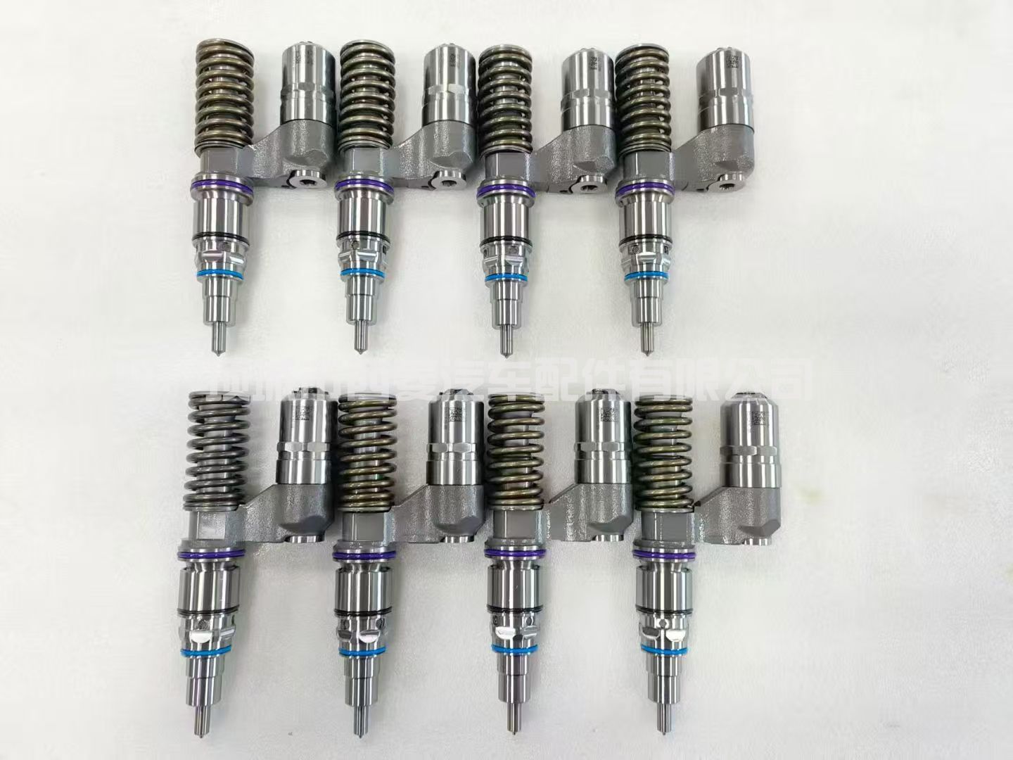 喷油器0414701035 0414701060 0414701068发动机喷油器