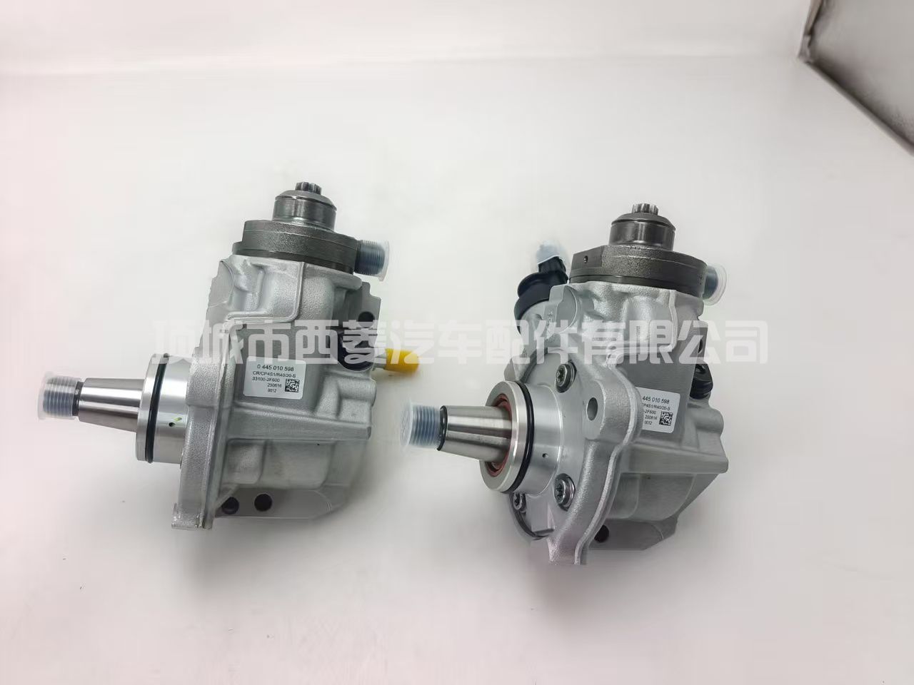 燃油泵 0445010598，与 0445010511、0445010544 燃油泵总成油泵