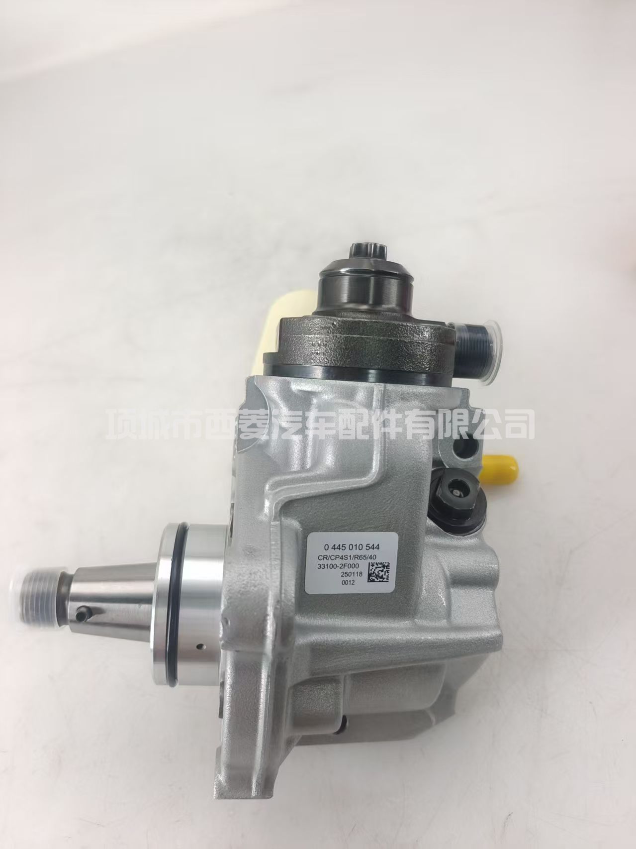 适用于现代圣达菲ix35/起亚嘉华索兰托狮跑2.2 CRDi 2.0 CRDi的33100-2F000 0445010544高压燃油泵