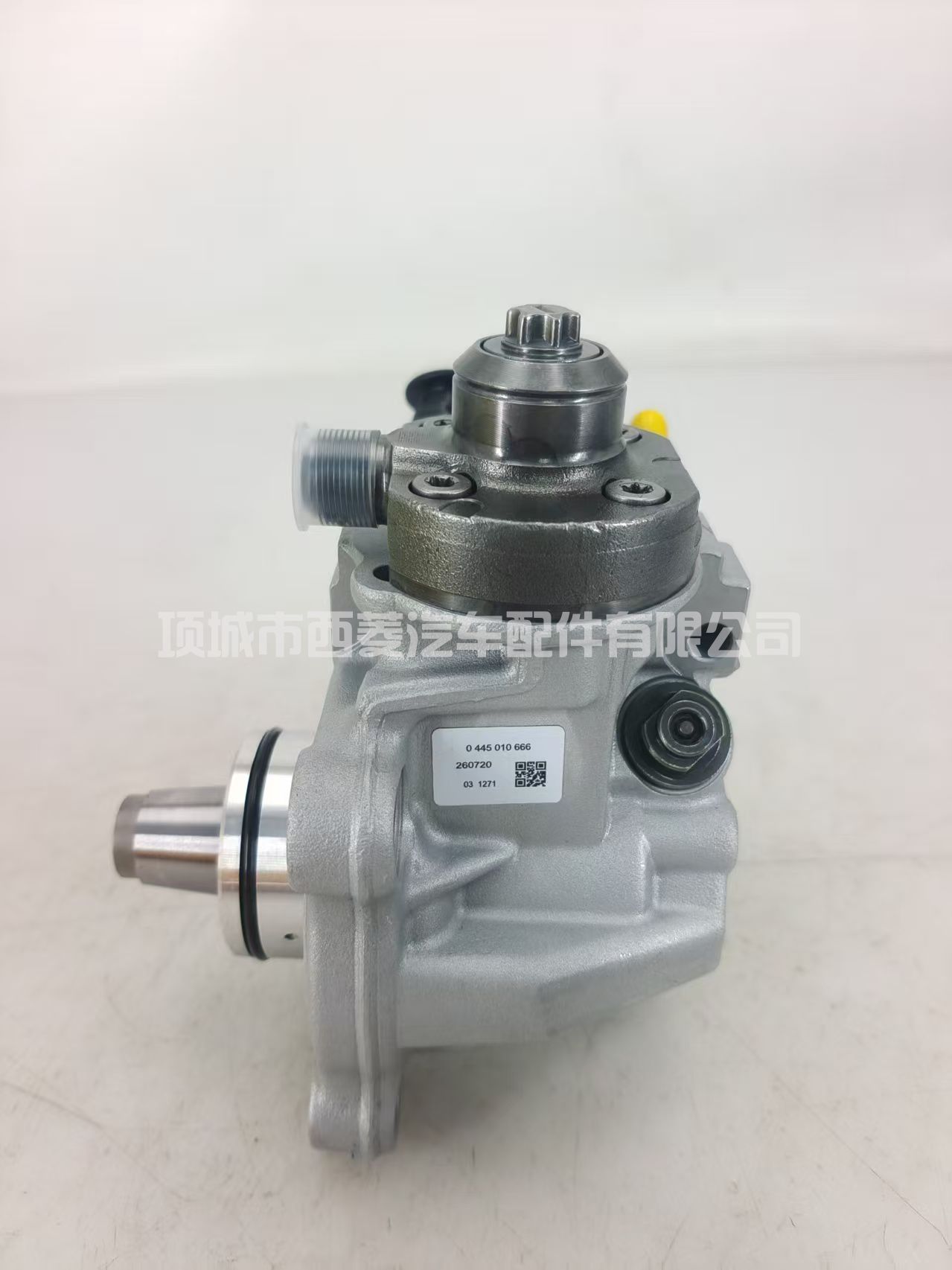 适用于2010年及之后路虎揽胜4.4 AWD车型柴油燃油泵 0445010666